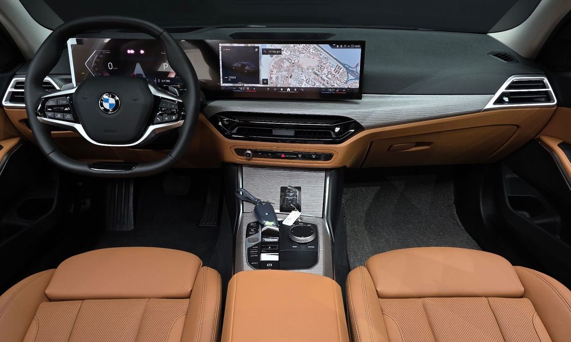 BMW 3-Series 2025