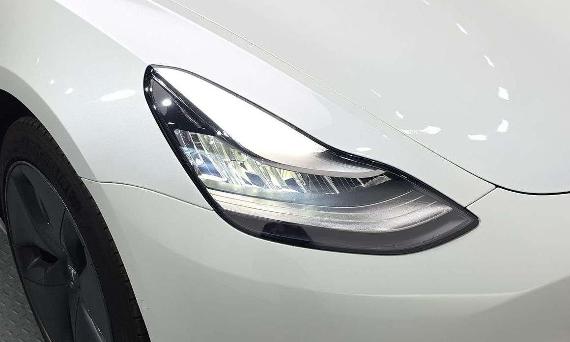 Tesla Model 3 2020