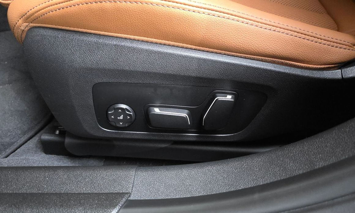 BMW 3-Series 2025