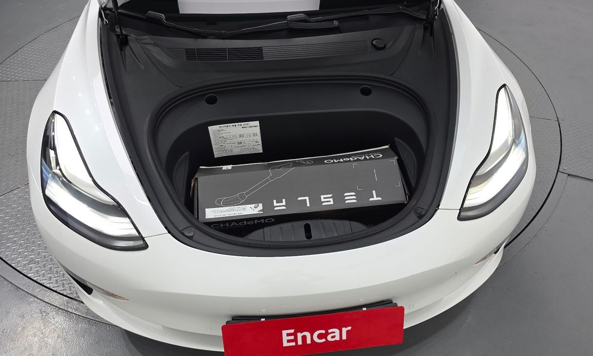 Tesla Model 3 2020