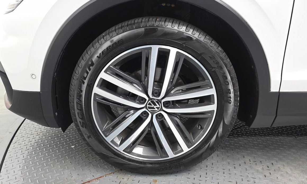 Volkswagen Tiguan 2024