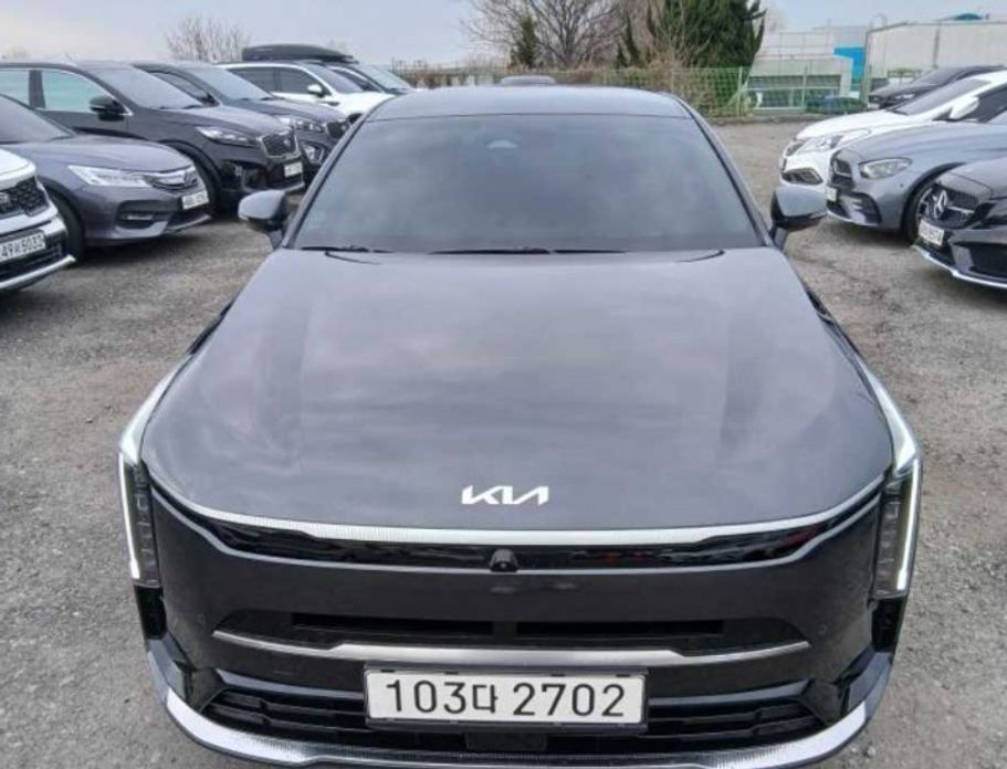 Kia K8 2025
