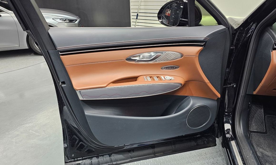 Genesis GV70 2023