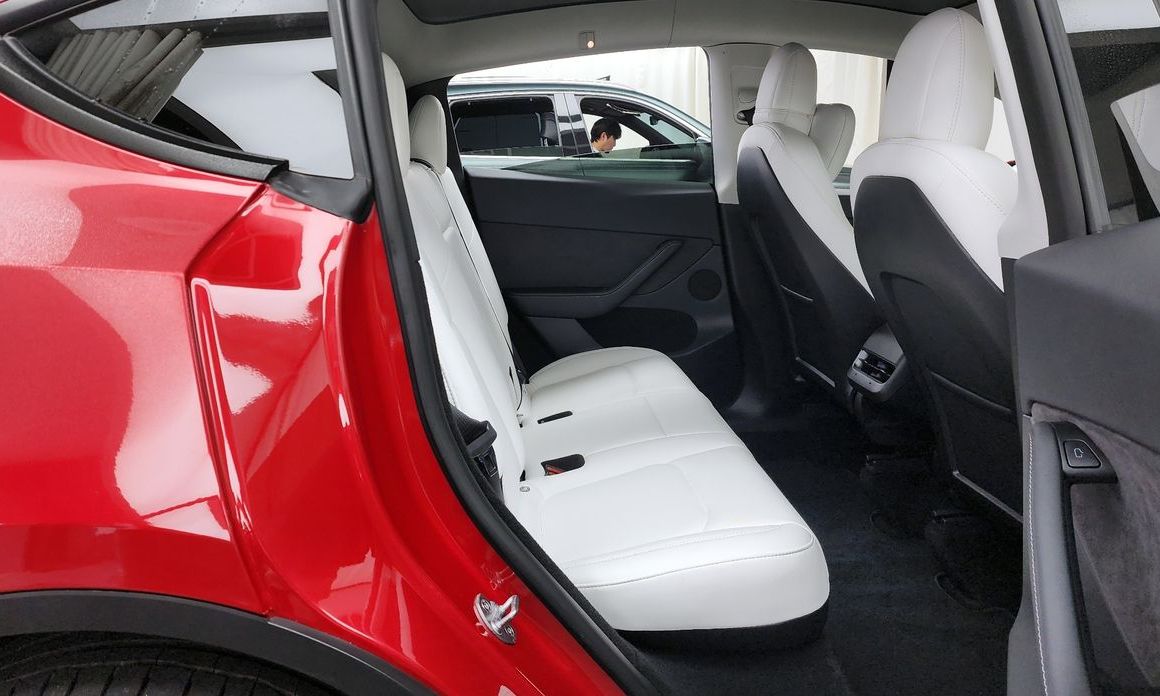 Tesla Model Y 2023