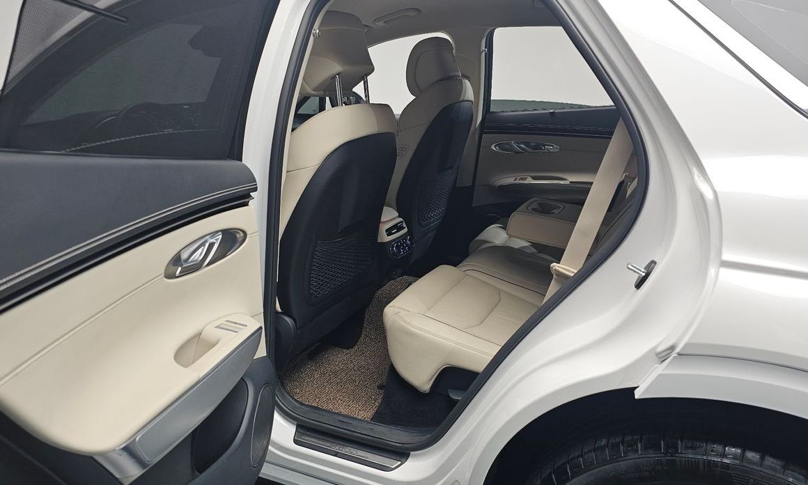 Genesis GV70 2023
