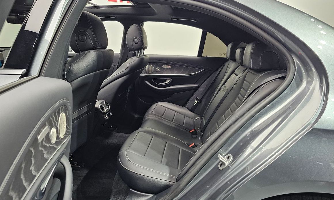 Mercedes-Benz E-Class 2022