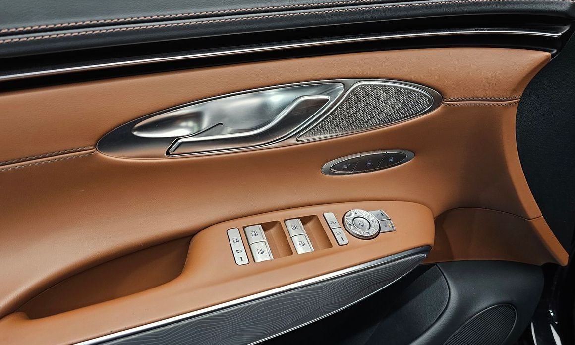 Genesis GV70 2023