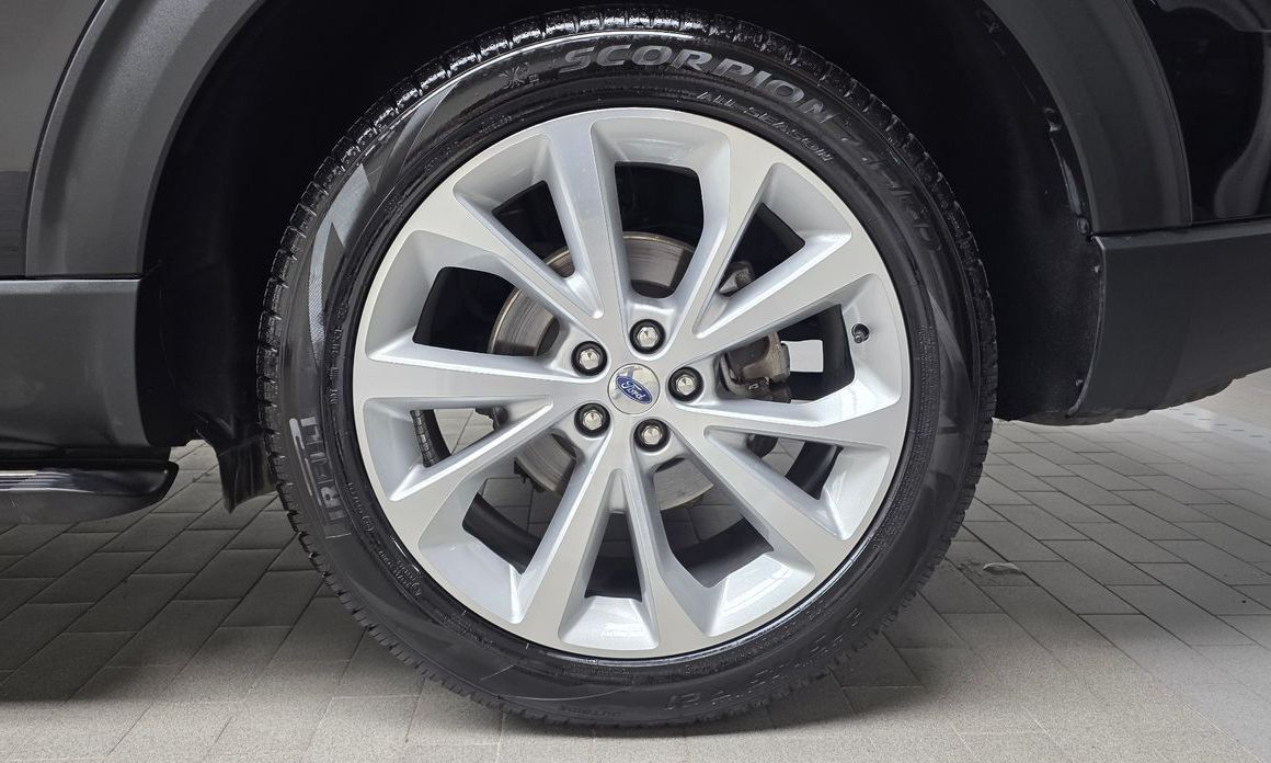 Ford Explorer 2022