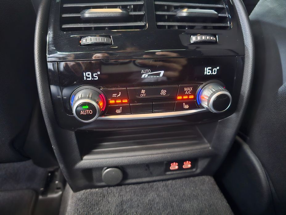 BMW 5-Series 2022
