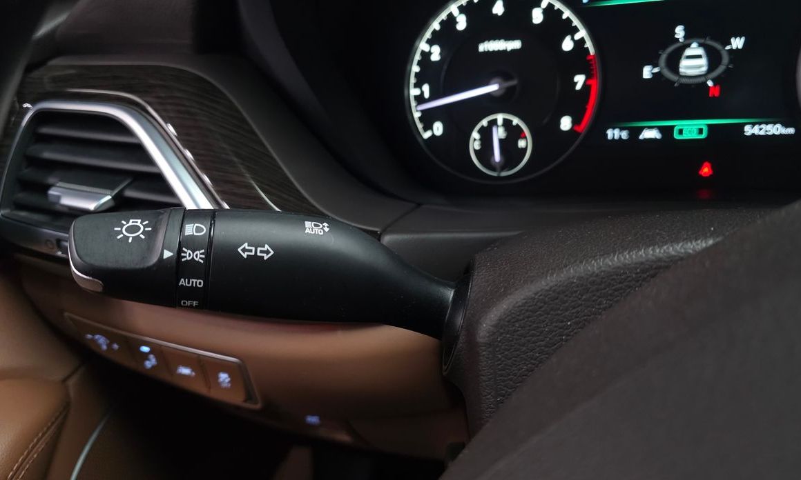 Genesis G90 2021