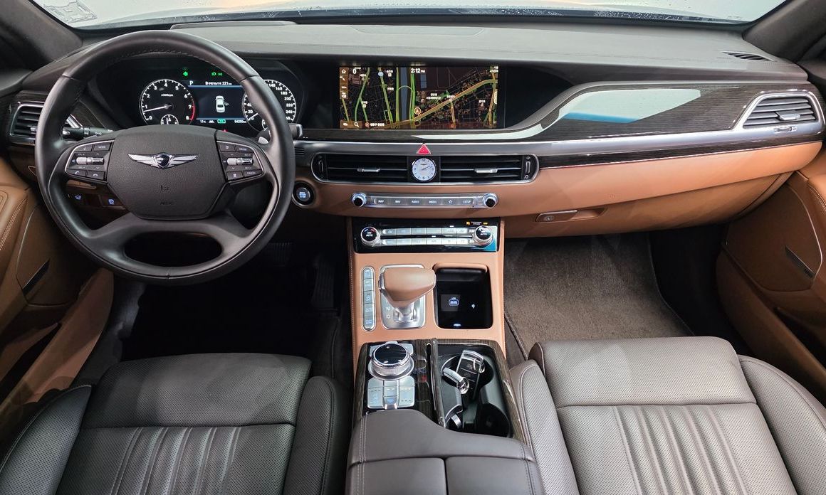 Genesis G90 2021