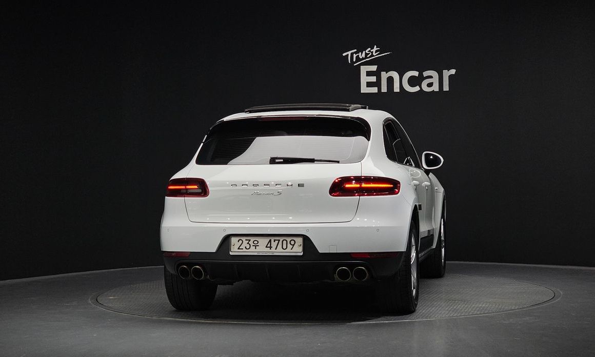 Porsche Macan 2017