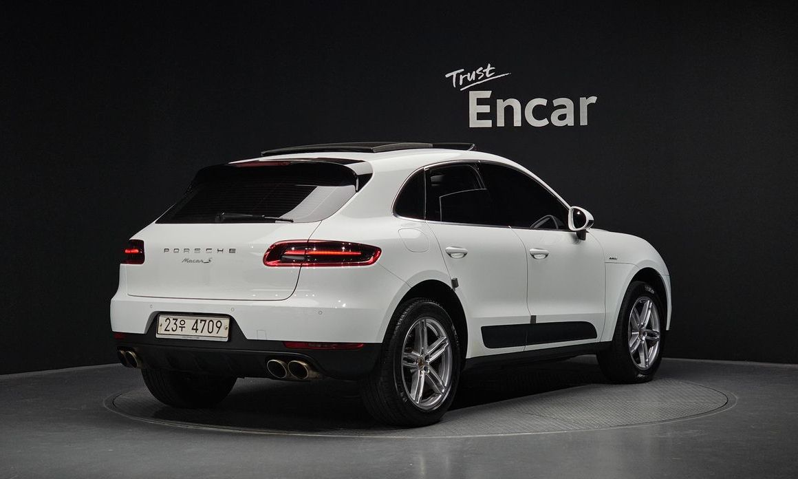 Porsche Macan 2017