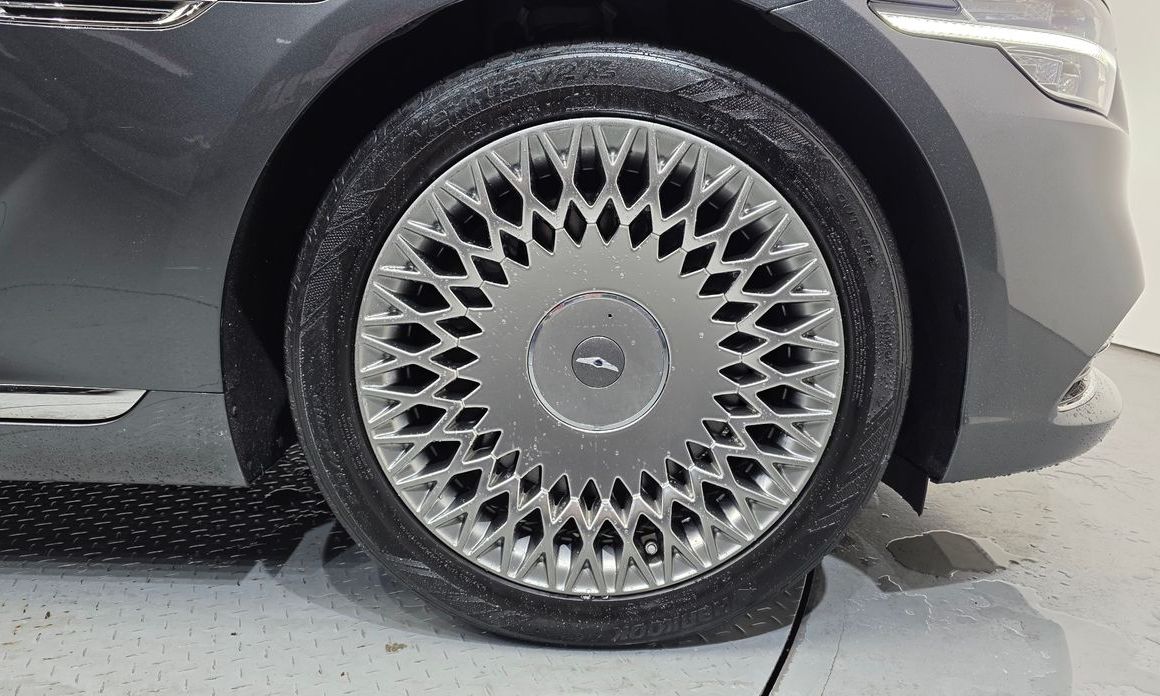 Genesis G90 2021