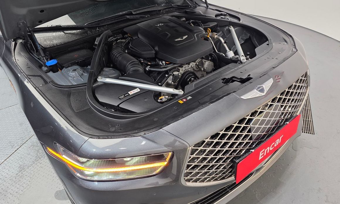 Genesis G90 2021