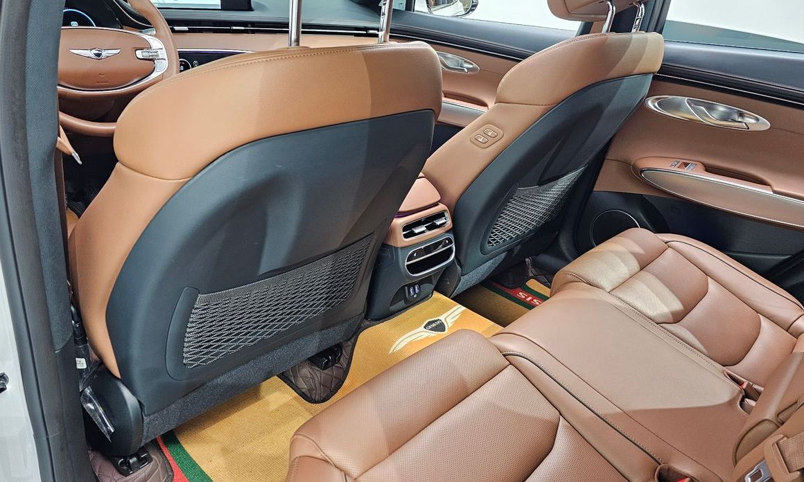 Genesis GV70 2024