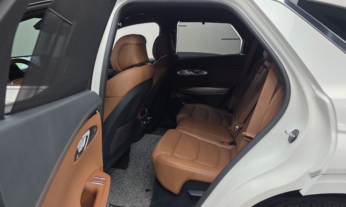 Genesis GV70 2024