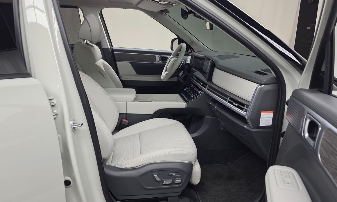 Hyundai Santafe 2025