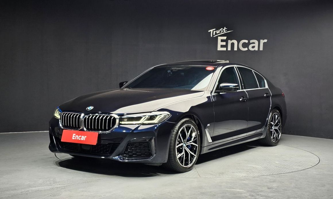 BMW 5-Series 2023