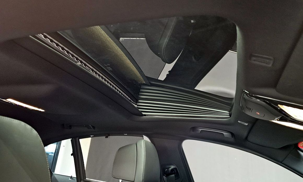 BMW 5-Series 2023