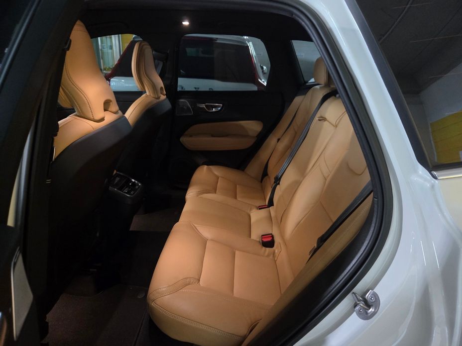 Volvo XC60 2023