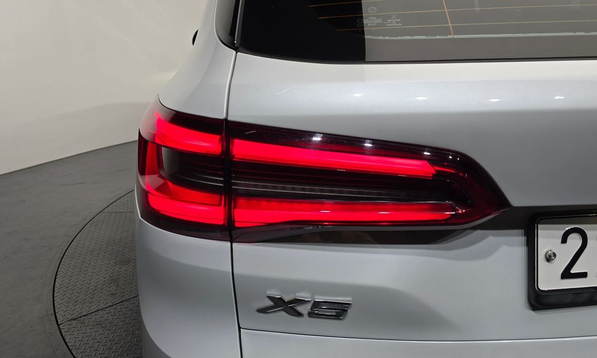 BMW X5 2019