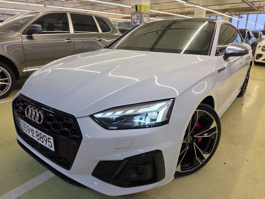 Audi S5 2023