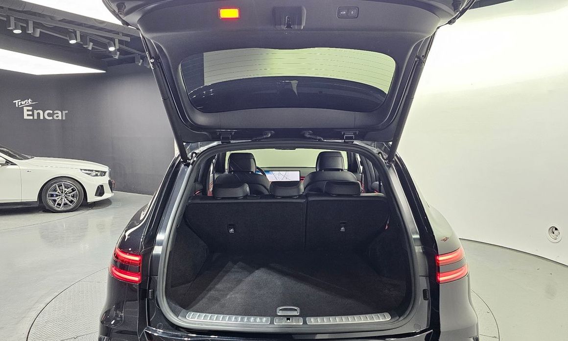 Genesis GV70 2025