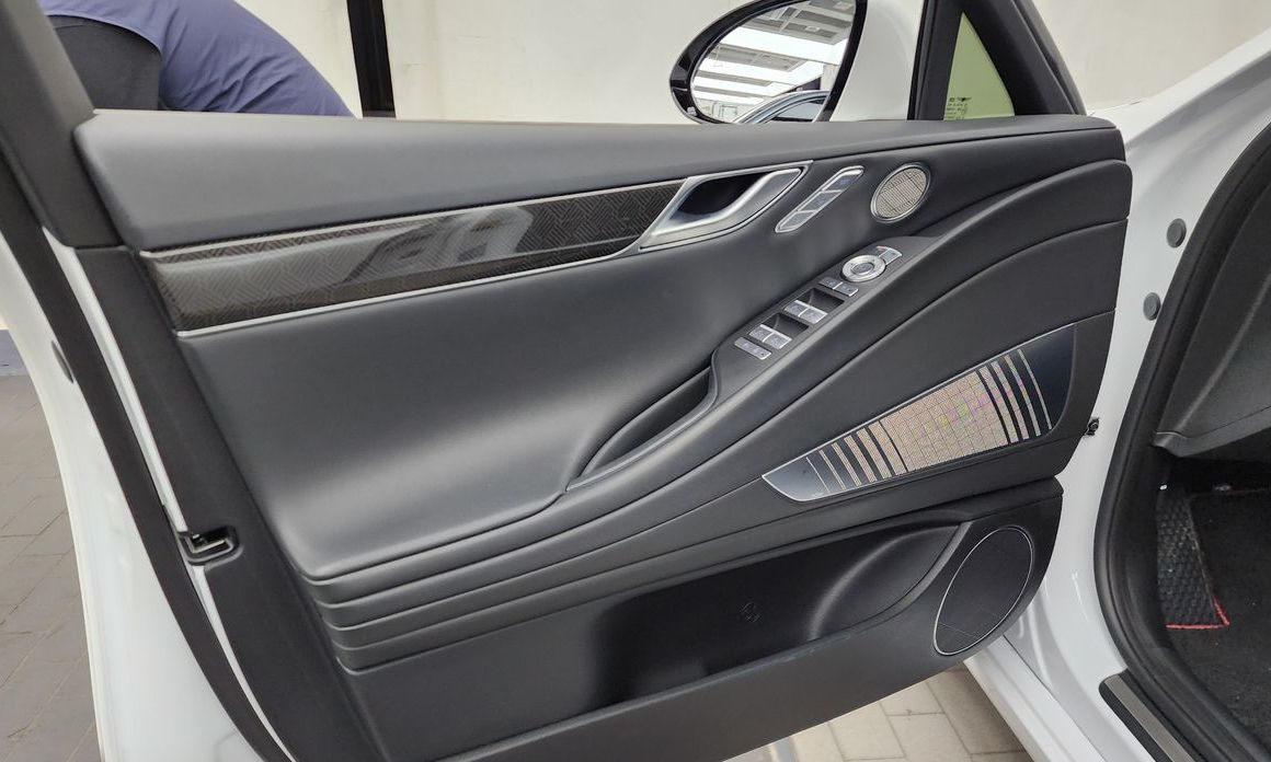 Genesis G80 2023