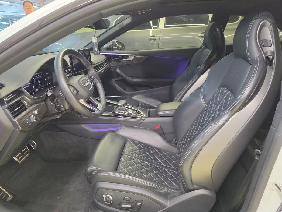 Audi S5 2023