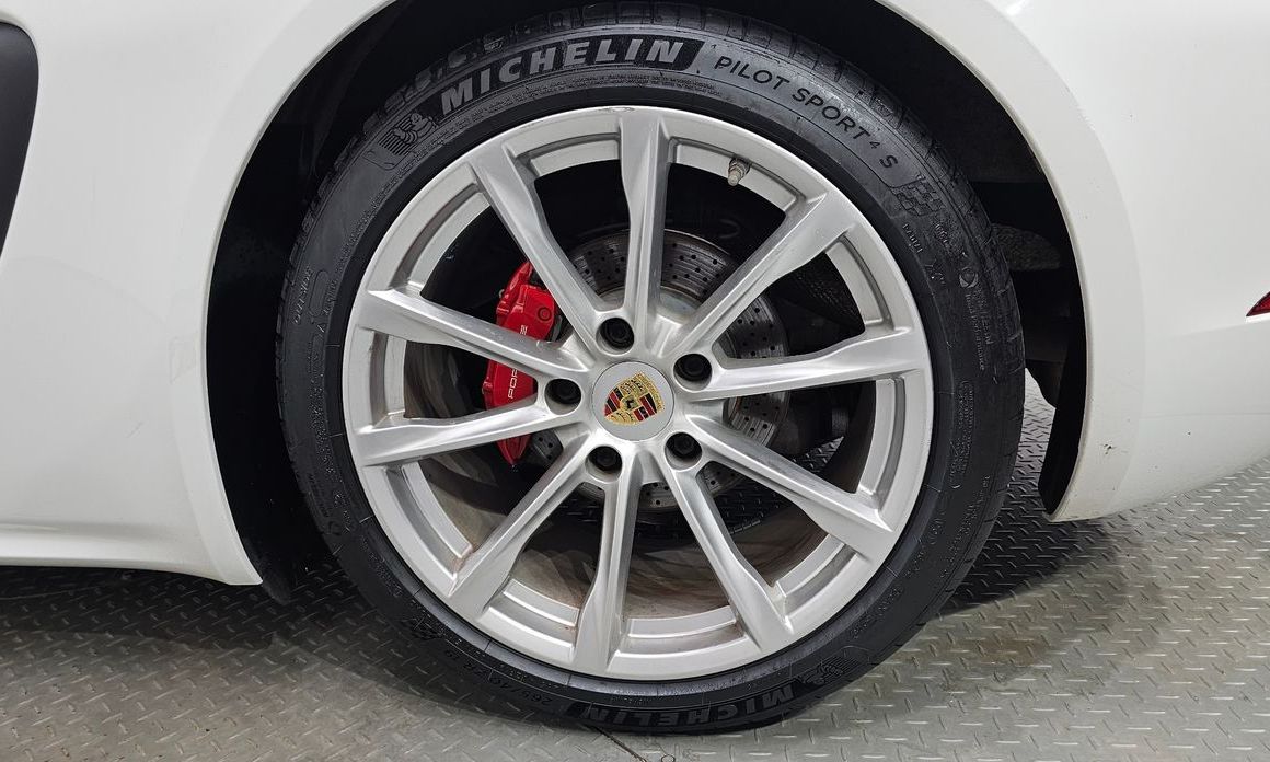 Porsche 718 2018