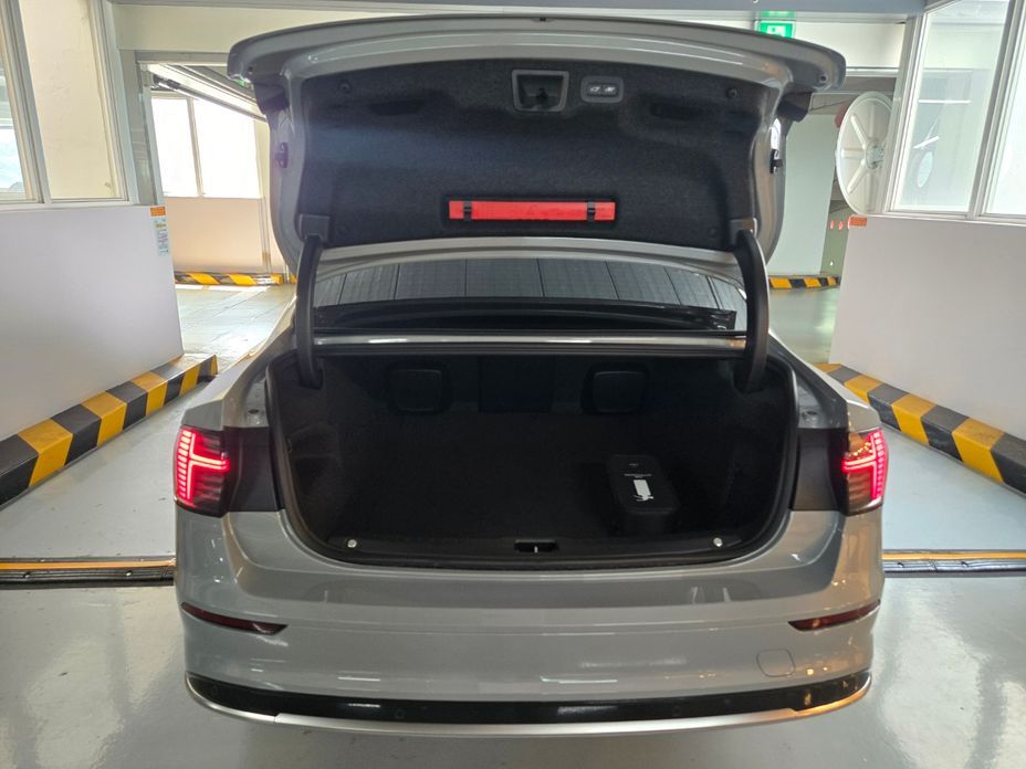 Volvo S90 2026