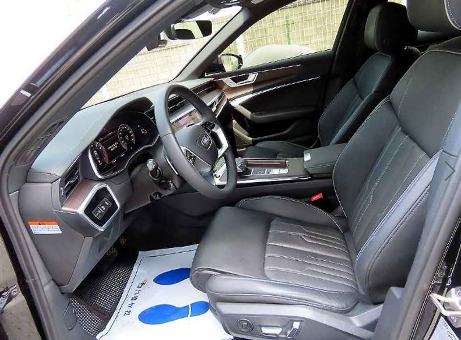 Audi A6 2025