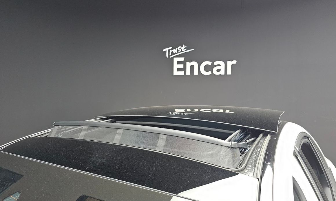 Mercedes-Benz E-Class 2026