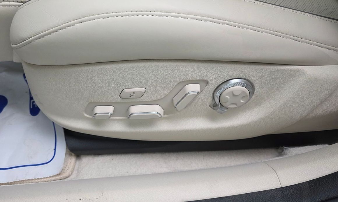Genesis G80 2025