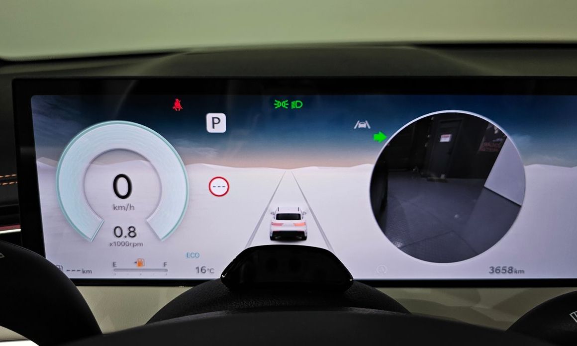 Genesis GV70 2025