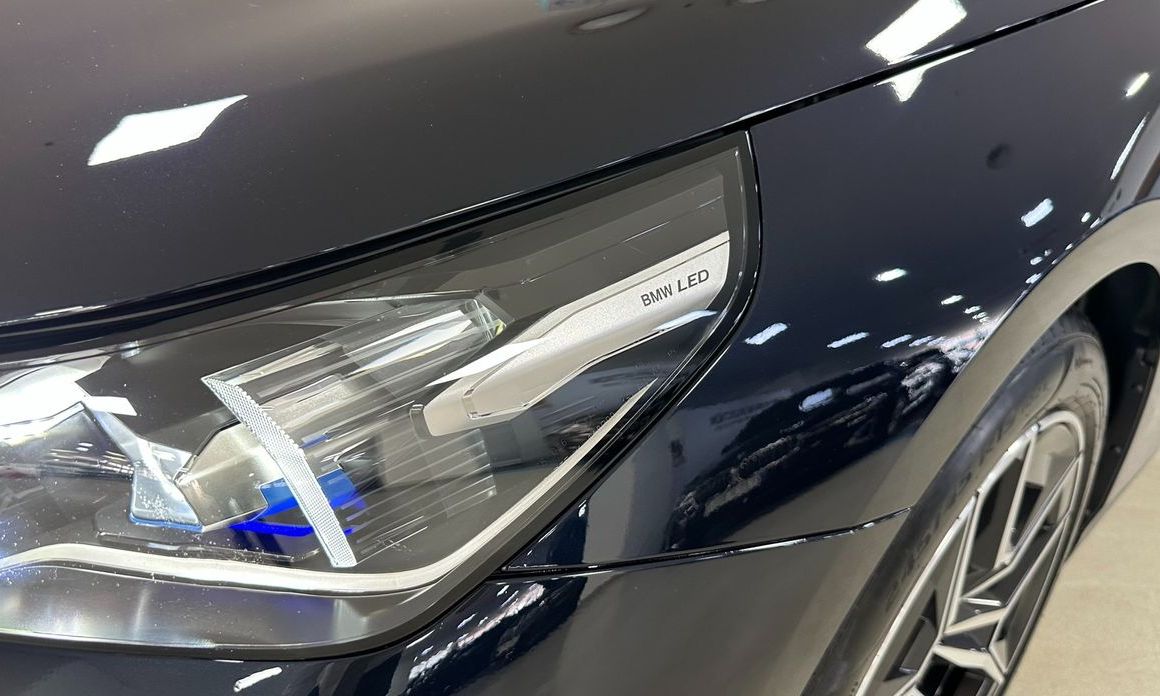 BMW 5-Series 2025