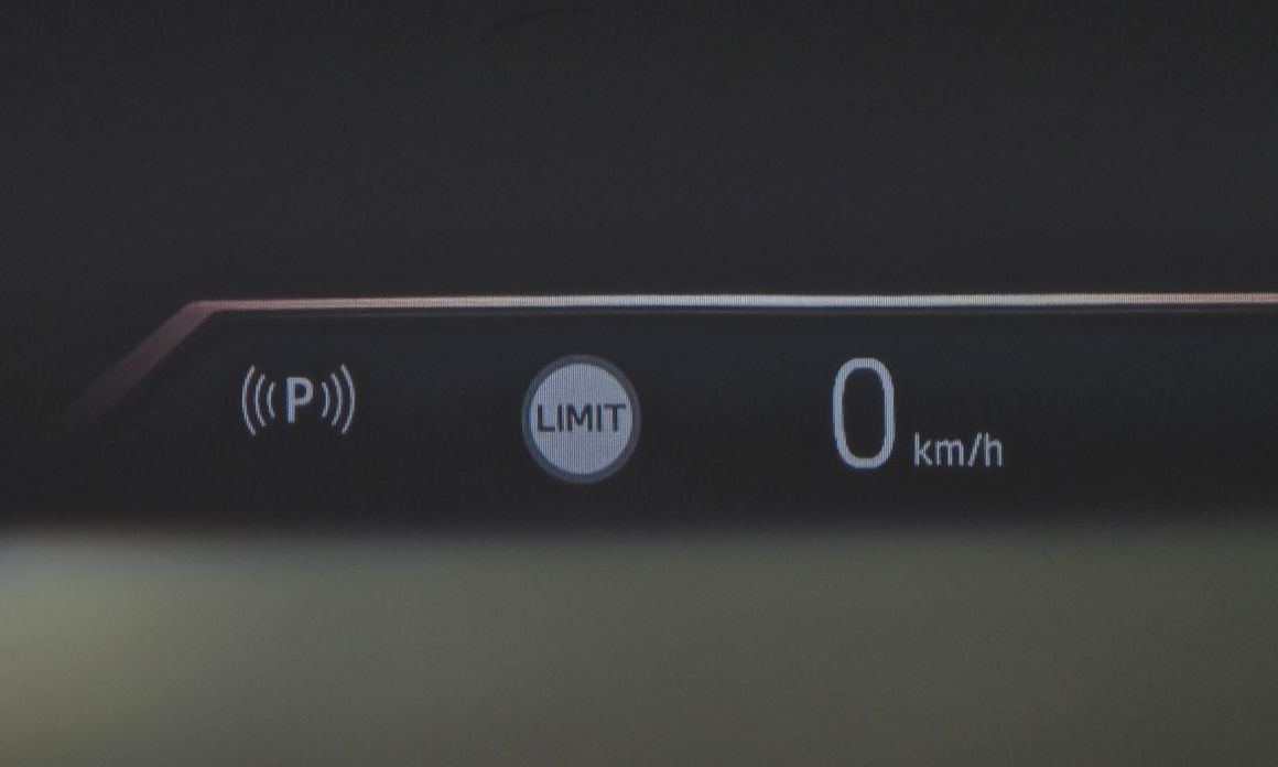 BMW 5-Series 2024