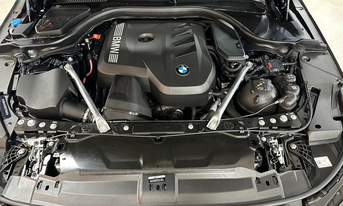 BMW 5-Series 2025