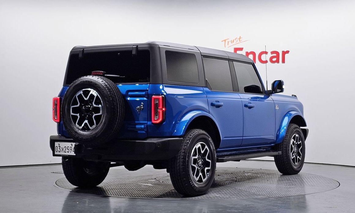 Ford Bronco 2024