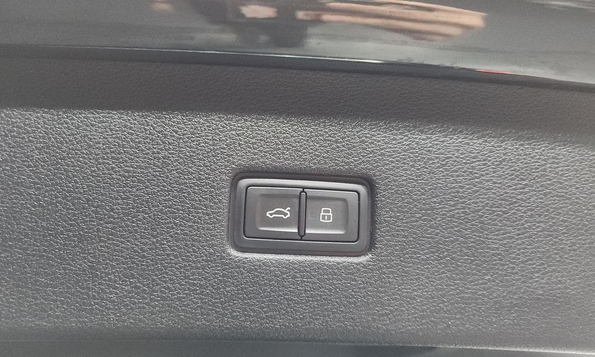 Audi Q8 2021