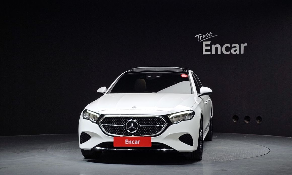 Mercedes-Benz E-Class 2026