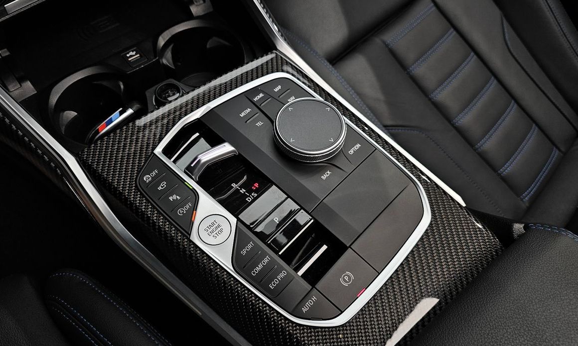 BMW 3-Series 2024