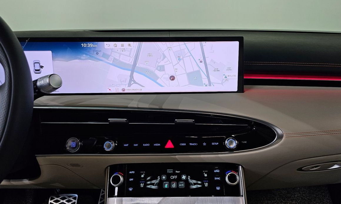 Genesis GV70 2025