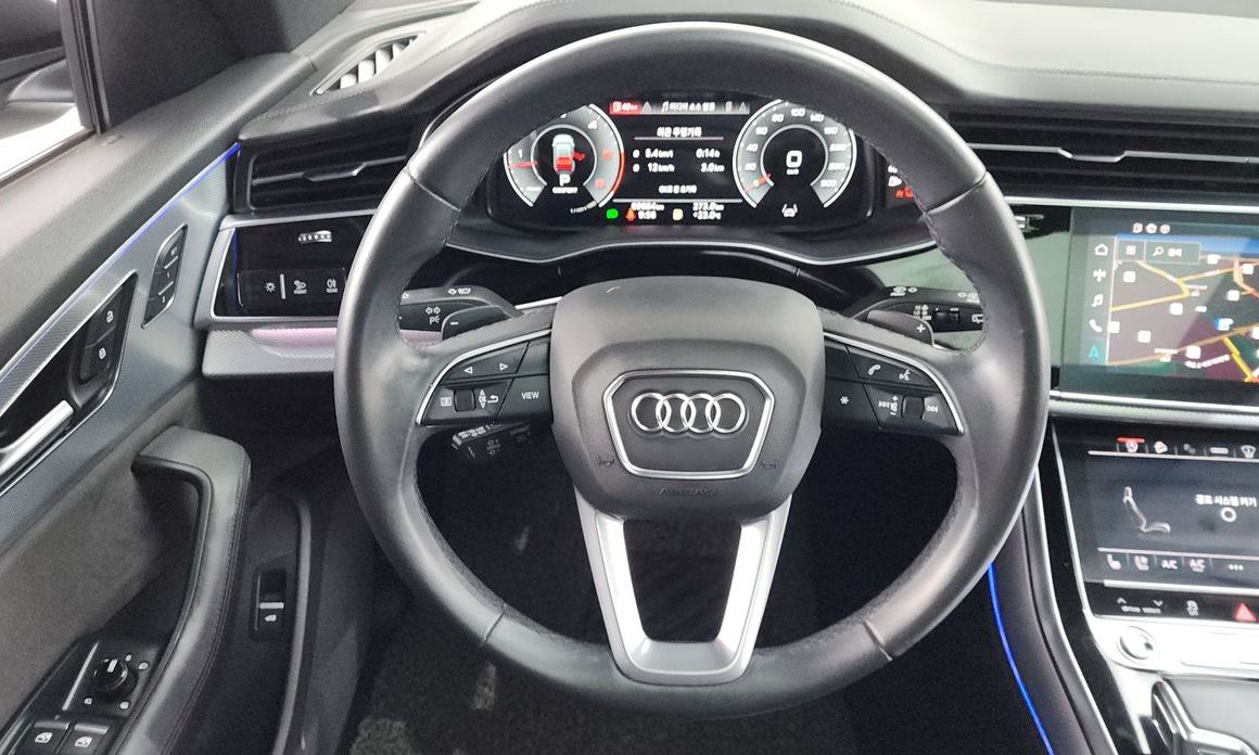 Audi Q8 2021