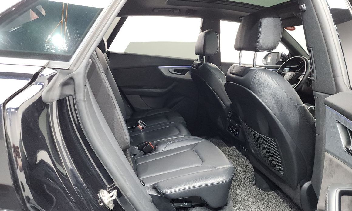 Audi Q8 2021
