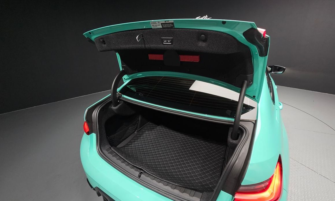 BMW 3-Series 2024