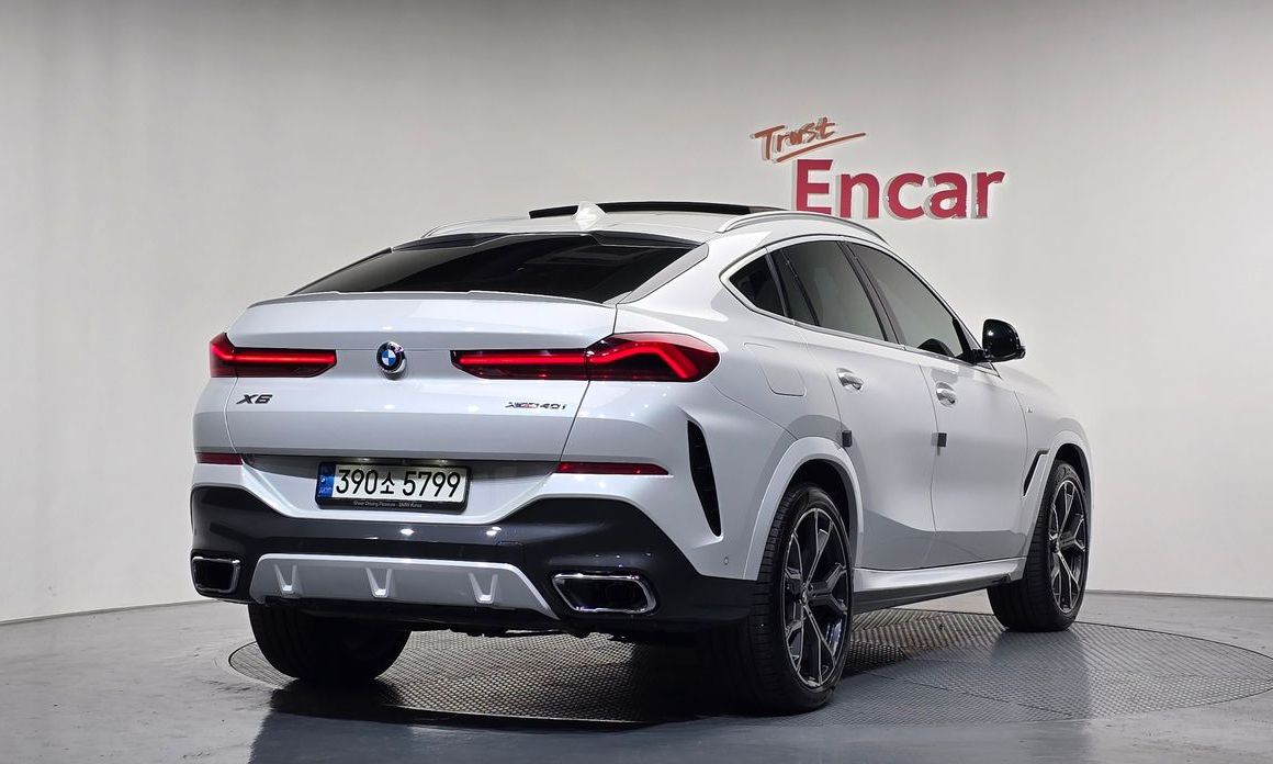 BMW X6 2021
