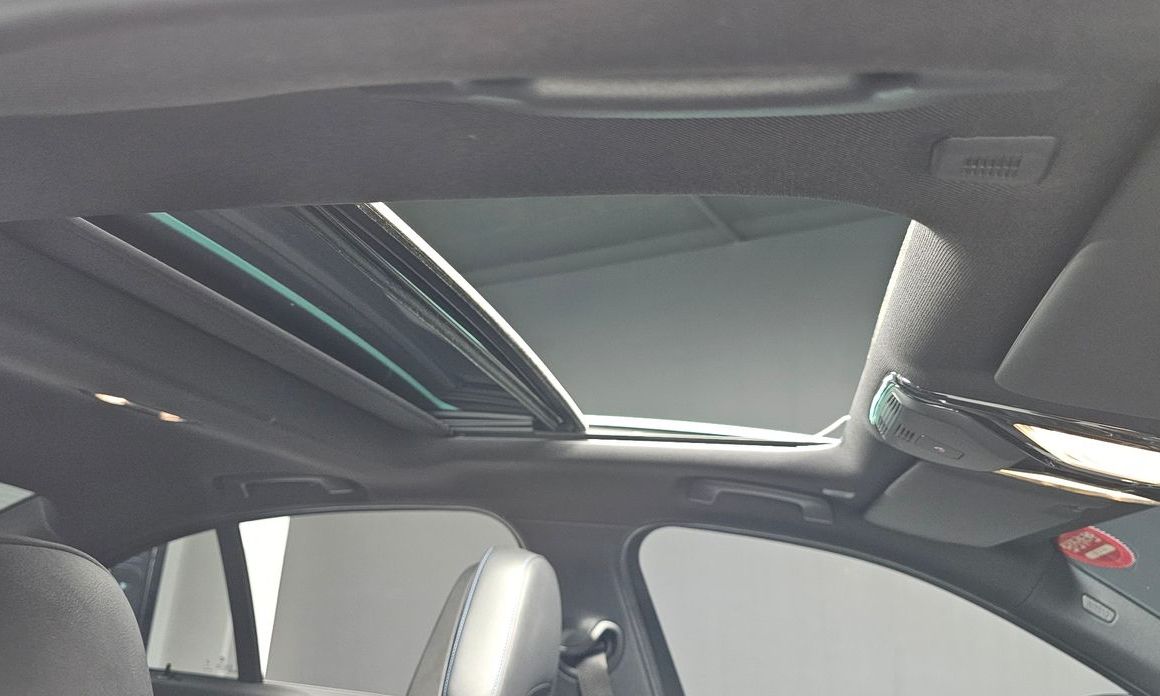 BMW 3-Series 2024