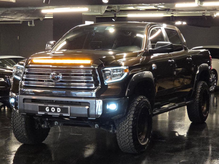 Toyota Tundra 2020